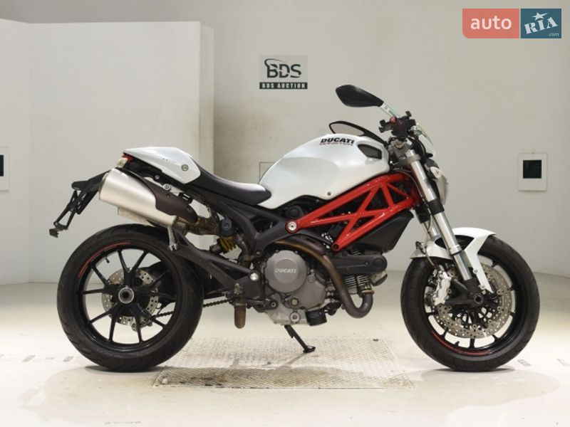 Ducati Monster 796 2011 Ducati Monster 796 2011
