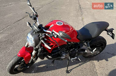 Мотоцикл Без обтекателей (Naked bike) Ducati Monster 821 2018 в 