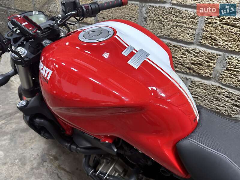 Мотоцикл Без обтекателей (Naked bike) Ducati Monster 821 2015 в Одессе