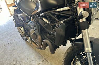 Мотоцикл Без обтекателей (Naked bike) Ducati Monster 821 2016 в 