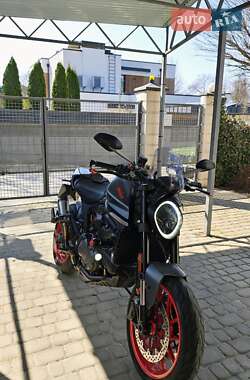 Мотоцикл Без обтекателей (Naked bike) Ducati Monster 937 2022 в 