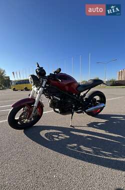 Мотоцикл Без обтікачів (Naked bike) Ducati Monster 2002 в 