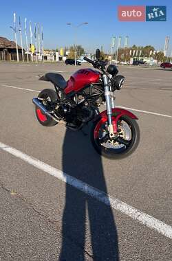 Мотоцикл Без обтікачів (Naked bike) Ducati Monster 2002 в 