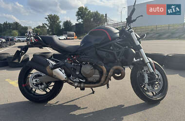 Мотоцикл Классик Ducati Monster 2016 в 