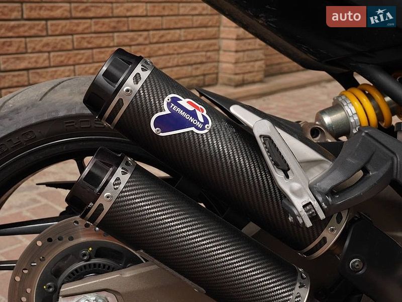 Спортбайк Ducati Monster 2015 в Житомире