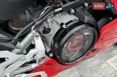 Спортбайк Ducati Panigale V2 2024 в 