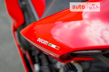 Спортбайк Ducati Panigale V4 2018 в Киеве