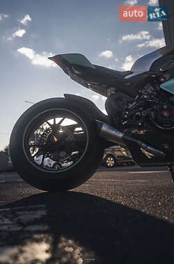 Спортбайк Ducati Panigale V4 2020 в 