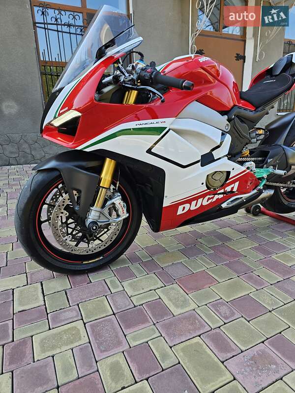 Спортбайк Ducati Panigale V4 2018 в Днепре