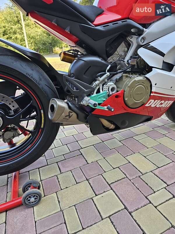 Спортбайк Ducati Panigale V4 2018 в Днепре