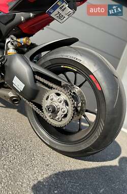 Спортбайк Ducati Panigale V4S 2020 в 