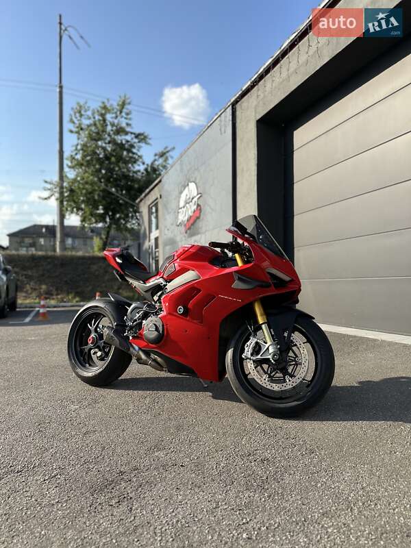 Спортбайк Ducati Panigale V4S 2020 в Києві