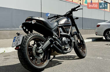 Скремблер Ducati Scrambler 2016 в 