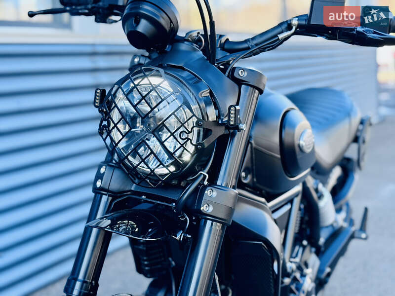 Мотоцикл Без обтекателей (Naked bike) Ducati Scrambler 2020 в Киеве