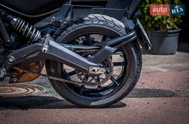 Скремблер Ducati Scrambler 2016 в 