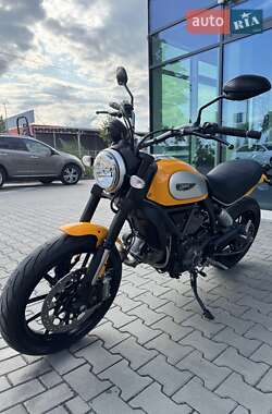 Скремблер Ducati Scrambler 2016 в 