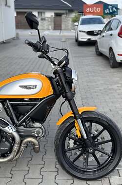 Скремблер Ducati Scrambler 2016 в 