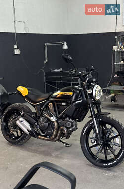 Скремблер Ducati Scrambler 2015 в Киеве