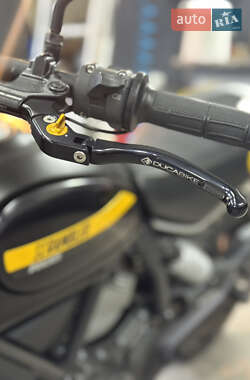 Скремблер Ducati Scrambler 2015 в 