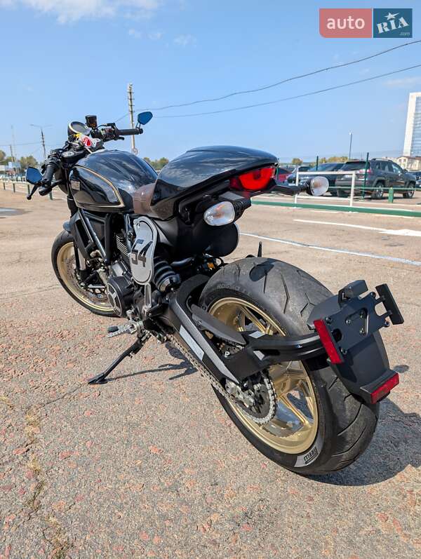 Кафе рейсер Ducati Scrambler 2018 в Киеве