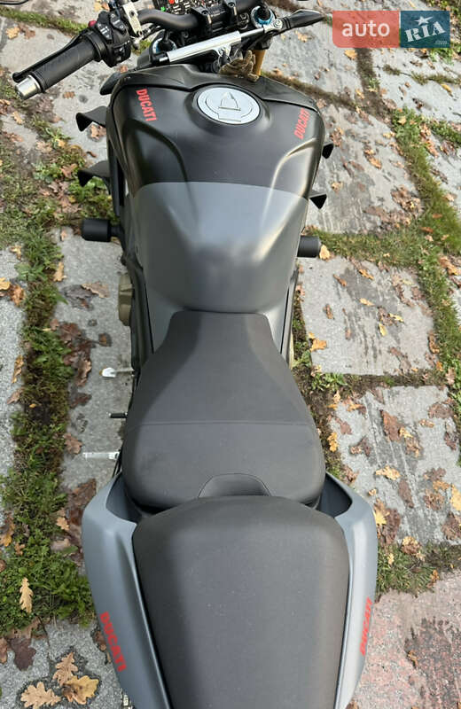 Грузовые мотороллеры, мотоциклы, скутеры, мопеды Ducati Streetfighter 2023 в Киеве