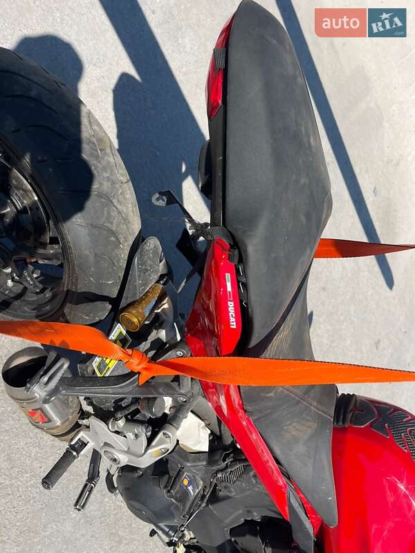 Мотоцикл Спорт-туризм Ducati Supersport 2017 в Днепре фото 13 Мотоцикл Спорт-туризм Ducati Supersport 2017 в Днепре