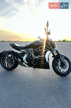 Мотоцикл Круизер Ducati XDiavel S Glossy  2018 в 