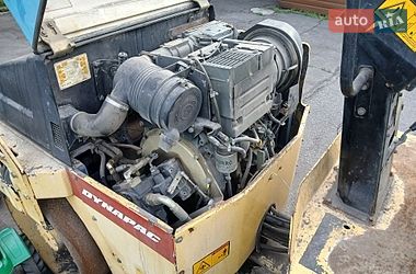 Дорожный каток Dynapac CC 2002 в Днепре