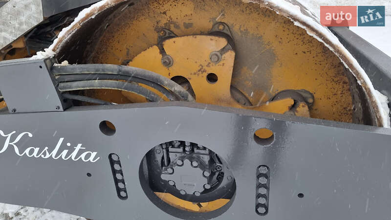 Каток ґрунтовий Dynapac LF 2010 в Одесі