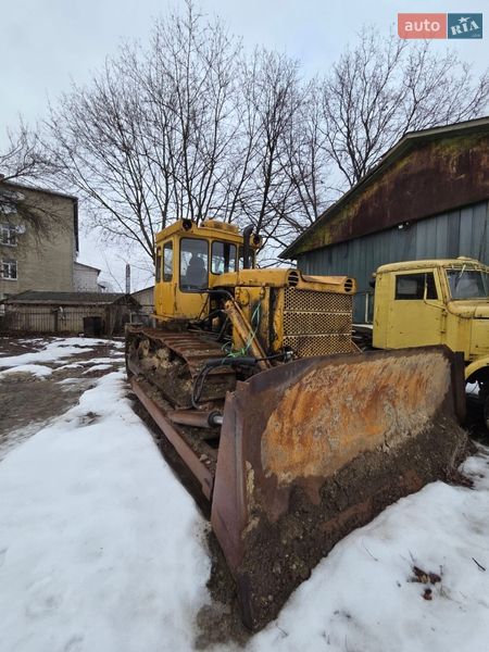 Бульдозер ДЗ 27 1989 в Івано-Франківську