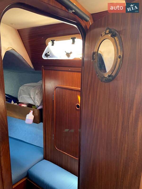 Парусная яхта Elan 333 1990 в Киеве
