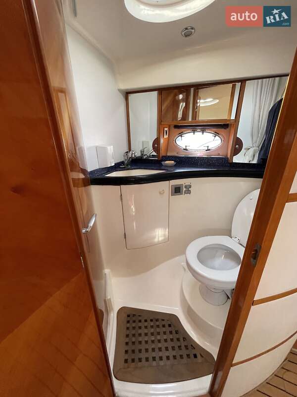 Моторная яхта Elan 35 2005 в Киеве