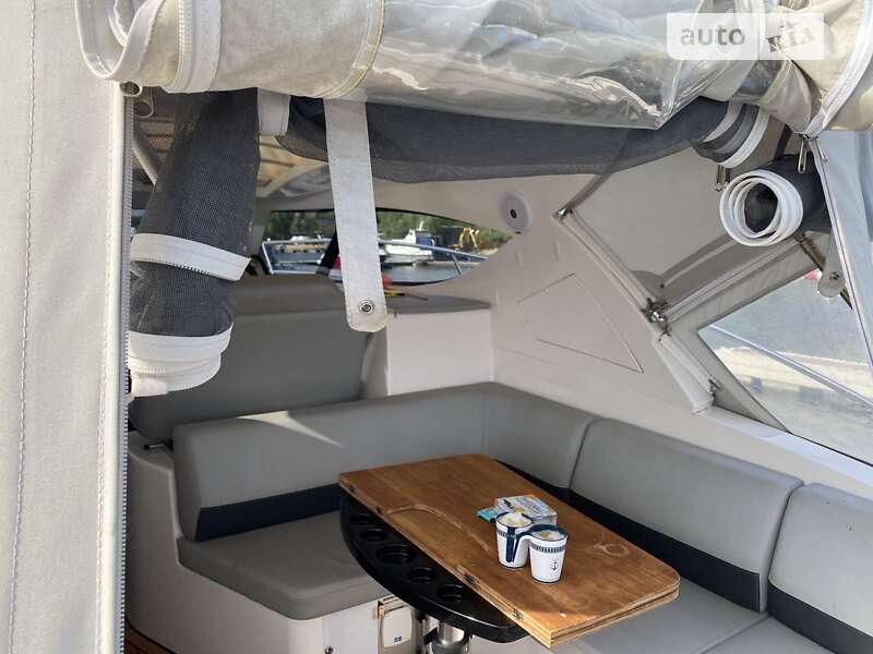 Моторная яхта Elan Power 2015 в Киеве фото 7 Моторная яхта Elan Power 2015 в Киеве