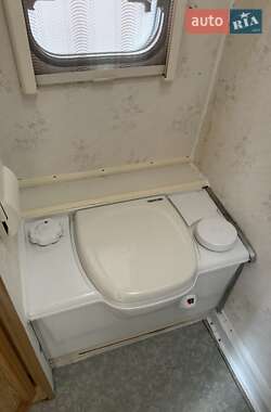 Будинок на колесах Elddis Typhoon 1995 в 