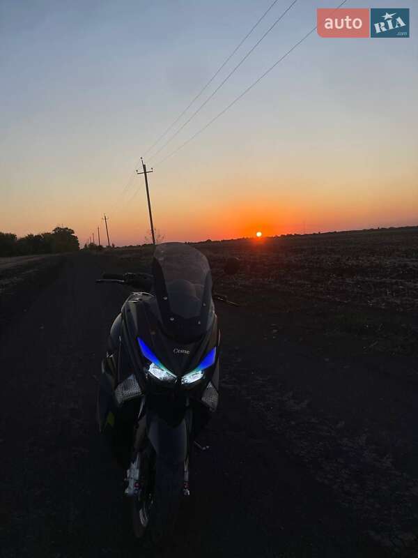 Скутер Electromoto Runpro 2025 в Одессе фото 3 Скутер Electromoto Runpro 2025 в Одессе