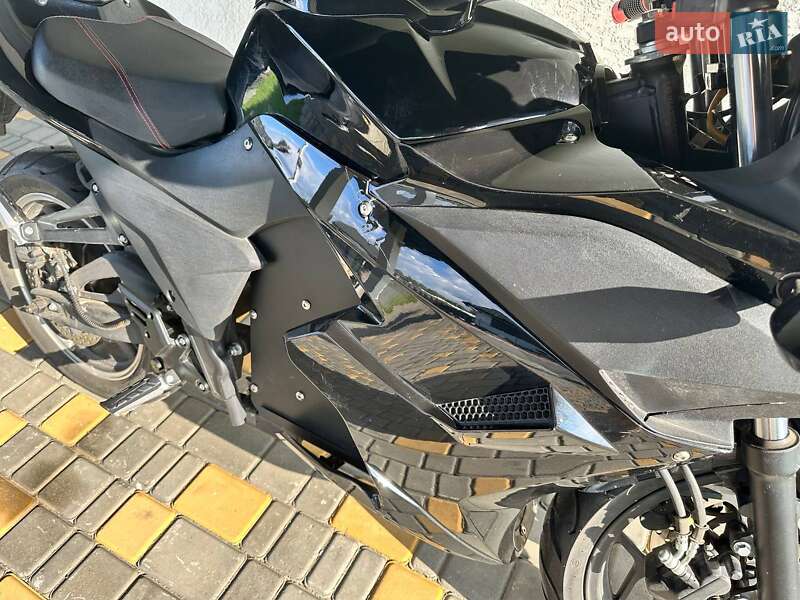 Спортбайк Elwinn EM 2024 в Киеве