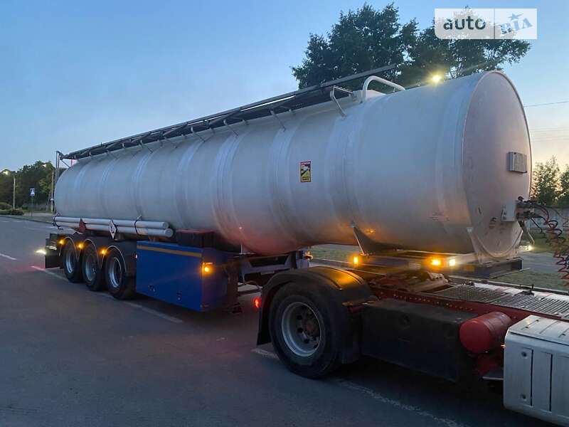 Цистерна напівпричіп Elzam 3NC38 2000 в Рівному фото 5 Цистерна напівпричіп Elzam 3NC38 2000 в Рівному