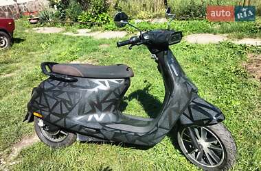 Скутер EmGo Flywheel M3 2020 в Івано-Франківську
