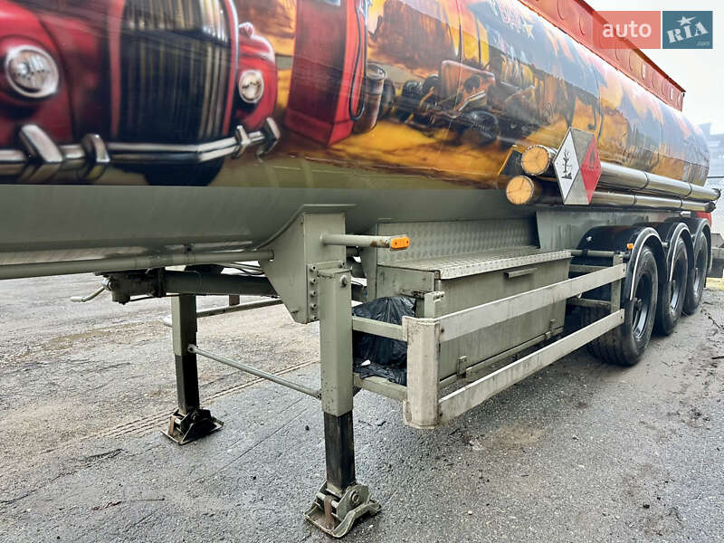 Цистерна напівпричіп ENERCO NC-32X 1999 в Хмельницькому