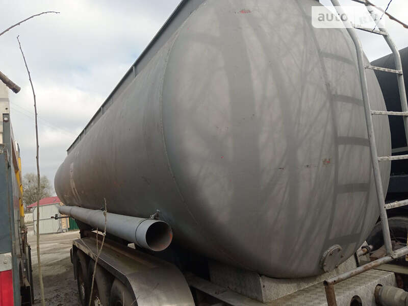 Цистерна напівпричіп ENERCO NZ 1993 в Львові