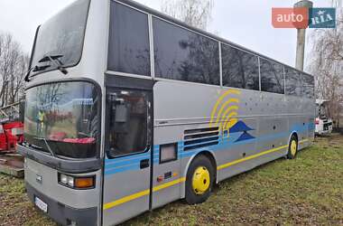 Туристический / Междугородний автобус EOS Coach 1993 в Кременце