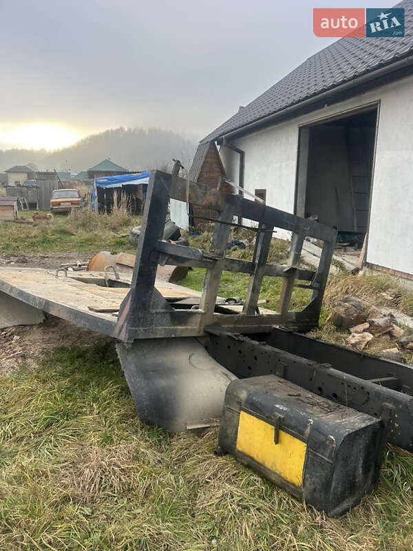 Телескопический погрузчик Epsilon E11.91Z 2000 в Черновцах