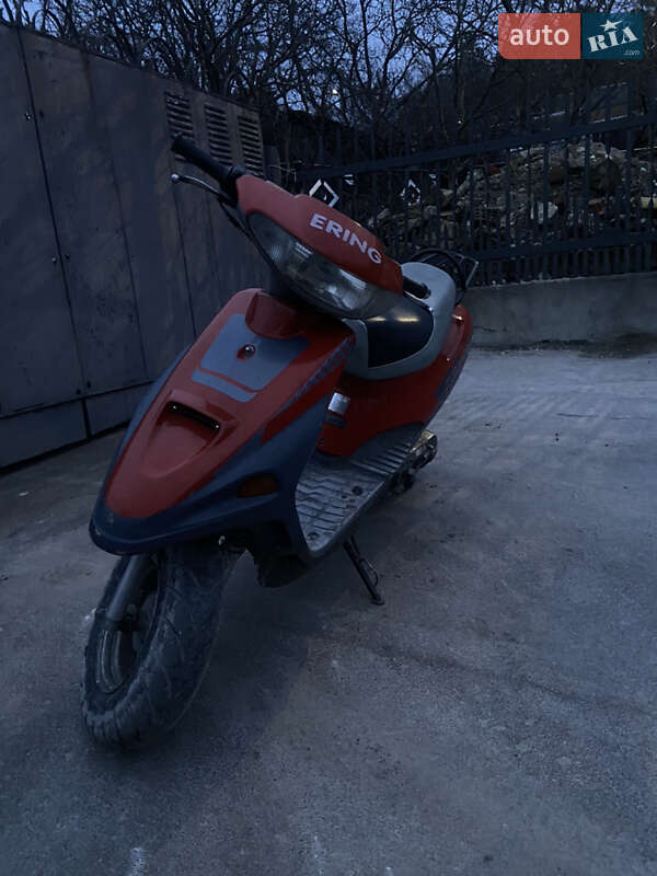 Скутер Espero 50 2000 в Кременці