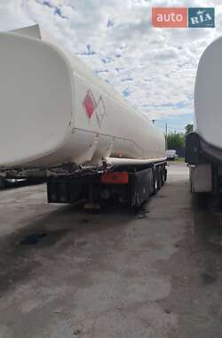 Цистерна полуприцеп Esterer  DHE0189T 1992 в 