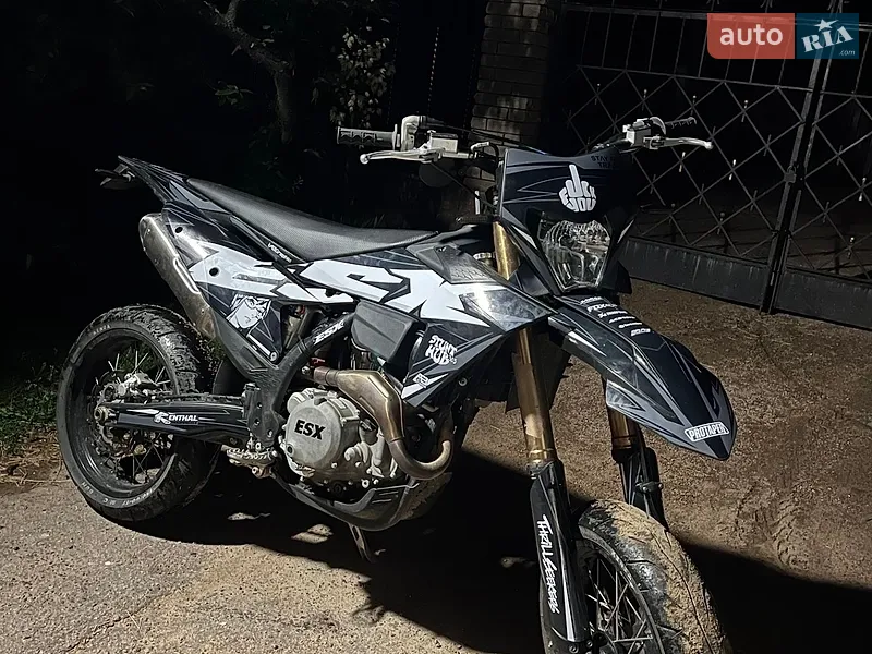ESX NC250 SM 2025