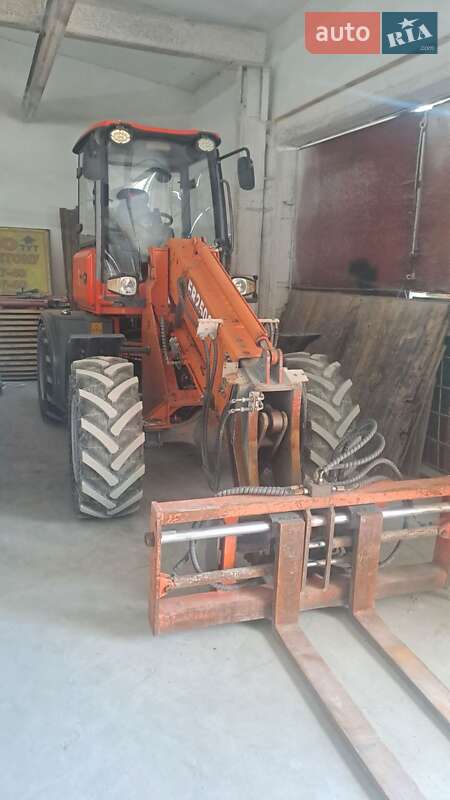 Телескопический погрузчик Everun 2500T 2019 в Киеве фото 7 Телескопический погрузчик Everun 2500T 2019 в Киеве