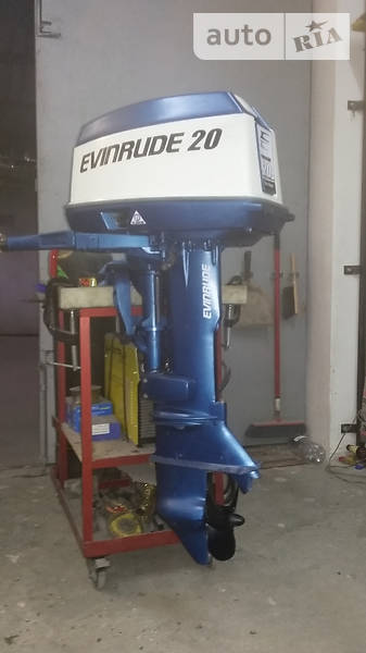 Катер Evinrude 20 hp 1979 в 