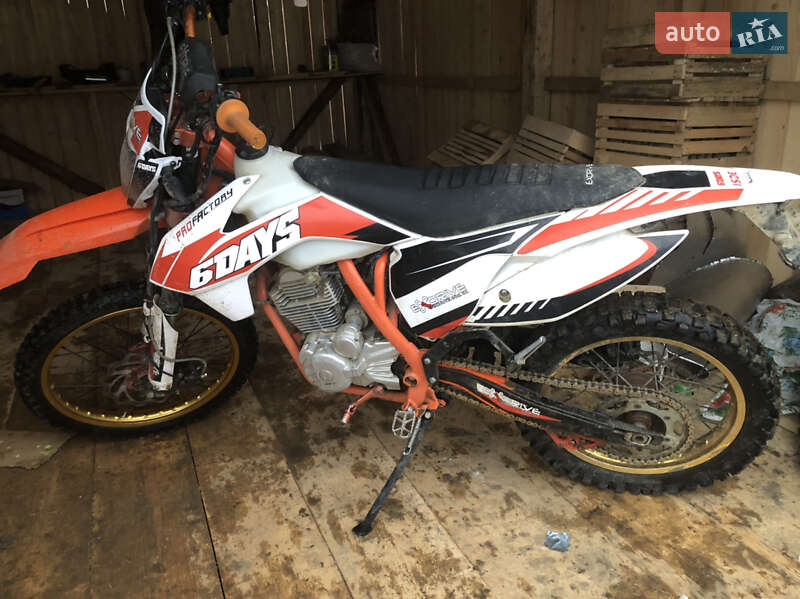 Мотоцикл Позашляховий (Enduro) Exdrive Profactory 2022 в Чернівцях