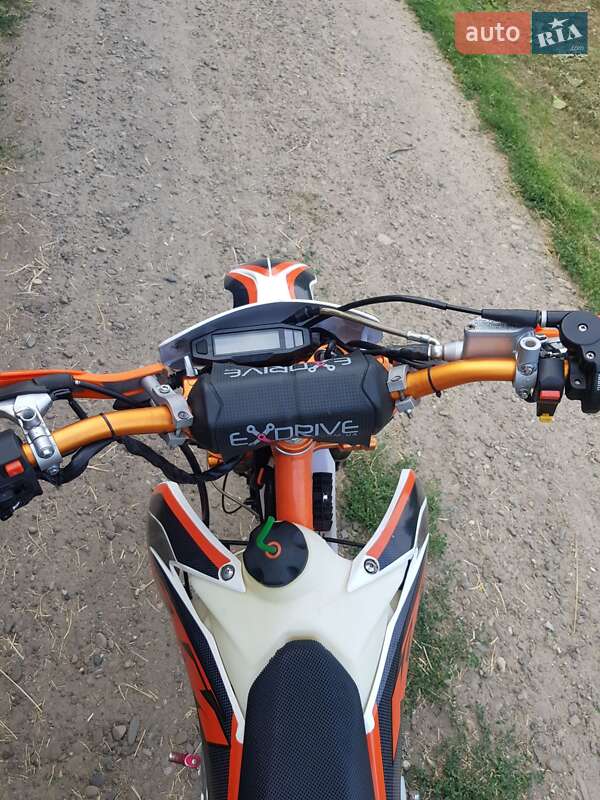 Мотоцикл Кросс Exdrive Profactory 2022 в Черновцах фото 12 Мотоцикл Кросс Exdrive Profactory 2022 в Черновцах