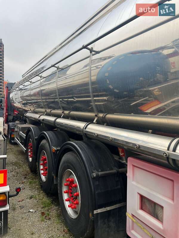 Цистерна напівпричіп Farcinox FX-312 2002 в Києві